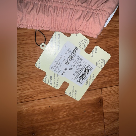 Black eye patch pink nylon cargo pants size small NWT - Picture 4 of 5